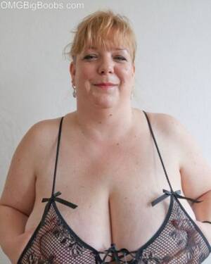 hugetits mature plumper - Mature BBW amateur lets huge tits pop out of lingerie Porn Pictures, XXX  Photos, Sex Images #2705939 - PICTOA