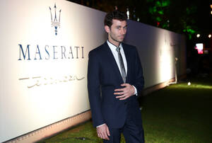 Formal Women Porn - Top 10 Porn Stars Women Search For More Than Men, According To PornHub,  Because We Want Our James Deen, Damn It!