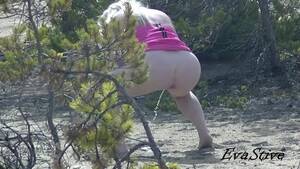 girl peeing on beach voyeur - Voyeur On The Beach. Pissing Blonde - xxx Mobile Porno Videos & Movies -  iPornTV.Net