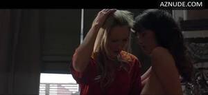 Casual Bottomless Girls Sex - Casually bottomless infront of friend - ThisVid.com