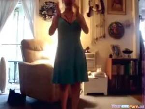 homemade white teen interracial - 19yo White Teen Interracial Homemade Sextape : XXXBunker.com Porn Tube