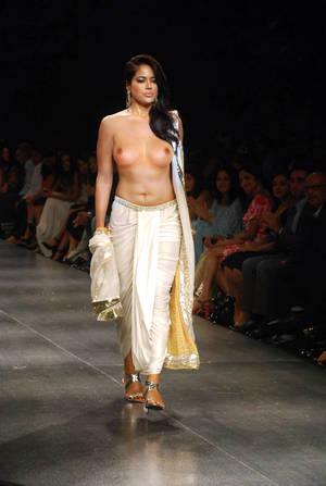 catwalk - sameera reddy boobs exposed at catwalk