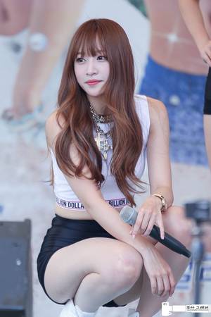 korean singing group sex - Hani at Californian Beach Event.