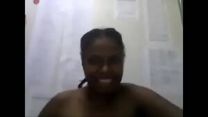 All Vanuatu Porn - Vanuatu girl shows meat - XVIDEOS.COM