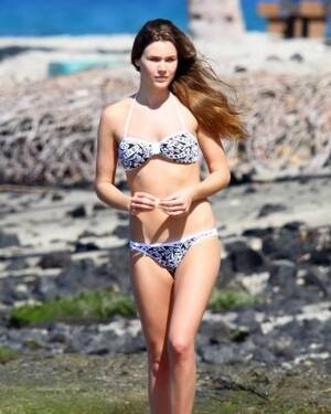 josh stone topless beach sex - Joss Stone leaked topless pic plus bikini candids in Hawaii Porn Pictures,  XXX Photos, Sex Images #3241724 - PICTOA