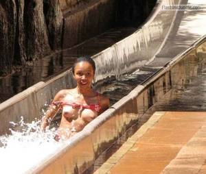 ebony voyeur tits - Black girl boobs slip accident on water slide