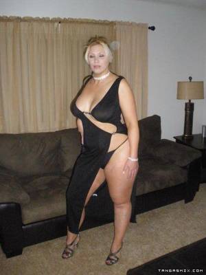 Mature Woman Cougar Porn - Hot younger men looking for hot cougars on www.olderwomendating.com