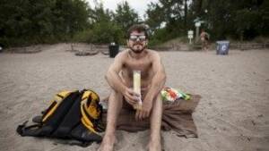 naked beach show - NSFW