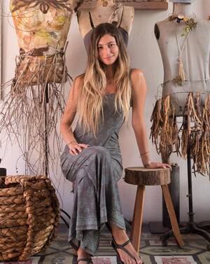 Avril Sun Porn Star Biography - Avril Sun - Free nude pics, galleries & more at Babepedia