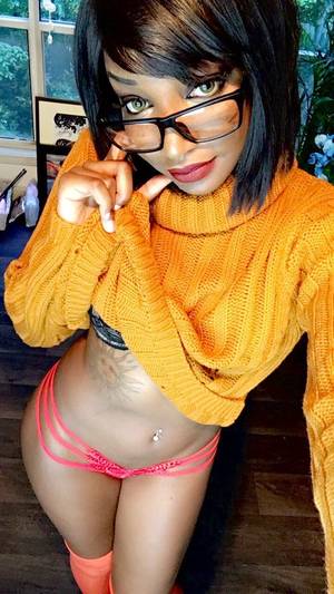 Cum Glasses Velma Dinkley Porn - Velma Cosplay by Kay Bear - More at https://pinterest.com/
