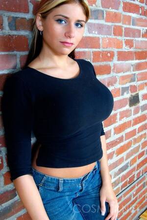 huge tits sweater - Big Tits Sweater Porn Pics & Naked Photos - PornPics.com