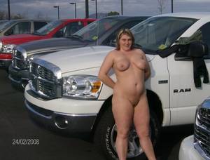chubby car porn - BBW wife gets naked outside at the car lot