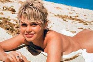 bare beach models - Decline in topless sunbathing sparks French breast-beating | Independent.ie