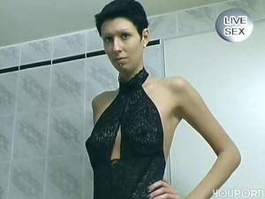 brunette short hair - Shorthair brunette plays in the bathroom - Free Porn Videos - YouPorn -  XNXX.COM