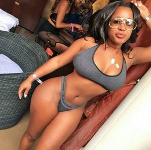 curvy black beauty fuck - ohhhhmy: â€œ â€œ â€œ Cat Washington â€ Stunning figure x magnificent breasts xx  lovely curvy peach x â€ â€ KurvzNKakes