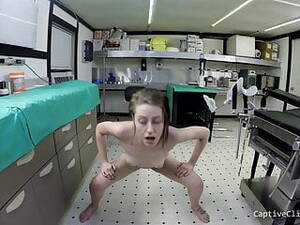 Airport Strip Search Porn Xhamster - TSAYYY WHAT ARE YOU DOING TO LAINEY? Strip Search In Airport | xHamster