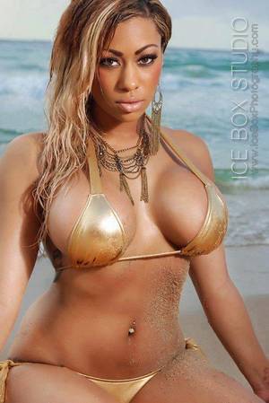 blonde ebony tits - Age: 27 Height: Weight: 132 lbs Bust: Waist: Hips: Cup: DD Hair color:  Blonde Eye Color: Brown Hello MM World, my name is Alisha Jenay.