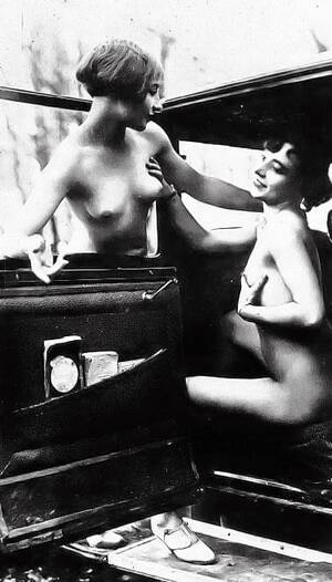 lesbian xxx rated cartoons 60s - Vintage hairy lesbians plumper bra, old porn bbs