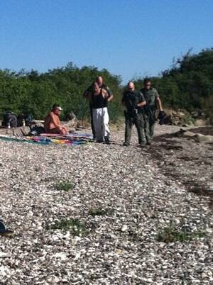hippie hollow nude beach - A nice day at the nude beach when suddenly... : r/gaybros