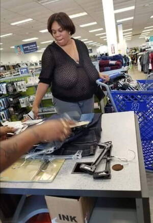 ebony nude shopping - black ebony nude and no nude 2 - 64_99 (18) Porn Pic - EPORNER