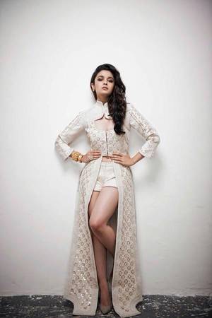 india actress alia nude photos - Check out the full set of HQ pics & scans of the hot and sexy Alia Bhatt  Photoshoot for Verve India Magazine for the month of August The pictures of  the ...