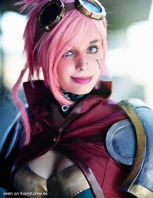 Flaky Cosplay Porn - VI, League of Legends, by Thelema Therion.