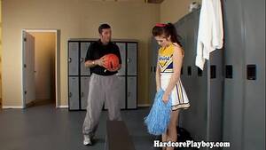 cheerleader fucks coach - Amateur teen cheerleader fucked by coach - XVIDEOS.COM
