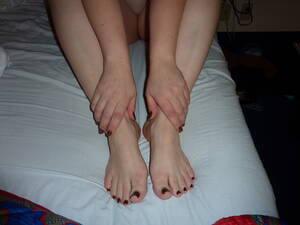 Amateur Feet Close Up - Becky s Feet - Close-up On Yuvutu Homemade Amateur Porn Movies And XXX Sex  Videos