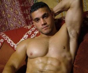 hot muscular stud - Muscle Studs