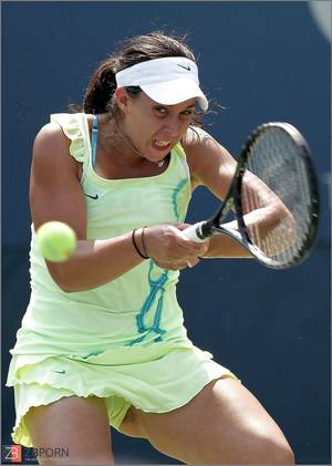 amateur tennis upskirt - Marion Bartoli - tennis - upskirt undies voyeur - wooly?