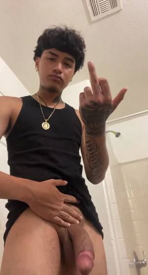 huge mexican cock - Sexy Str8 Mexican Flashes Big Cock - ThisVid.com
