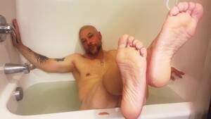 Kurt Lockwood Porn Feet - Kurt Lockwood In Bath Shaving Buttplay Feet Fetish Popshot Gay Porn Video -  TheGay.com