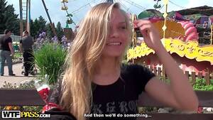 mature blowjob smile - cute 18 year old blowjob - Gosexpod - free tube porn videos