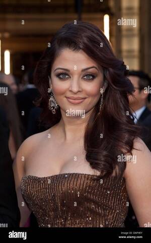 indian film actress aishwarya rai nude - Actress aishwarya rai bachchan hi-res stock photography and images - Alamy