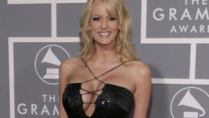 Kimberly Guilfoyle Porn - Trump Jr. Explains What Is Behind POTUS' 'Horseface' Tweet Aimed at Porn  Star - 20.10.2018, Sputnik International