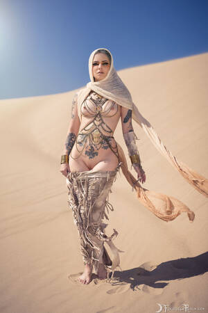 Desert Porn - Desert feline goddess.. Porn Pic - EPORNER