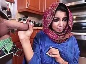 Arabian Maid Porn - The Arab Maid Ada Sanchez Is Reprimanded And Gets The Shit Fucked Out Of  Her : XXXBunker.com Porn Tube