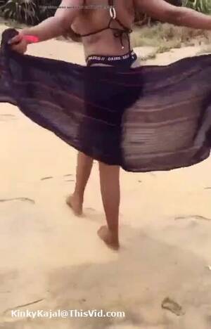 desi hot beach girls - Sexy Desi Girl Show Her Assets In Public Beach - ThisVid.com