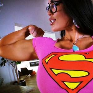 Muscle Girl Porn - pbs.twimg.com/profile_images/1647049592960344066/H...