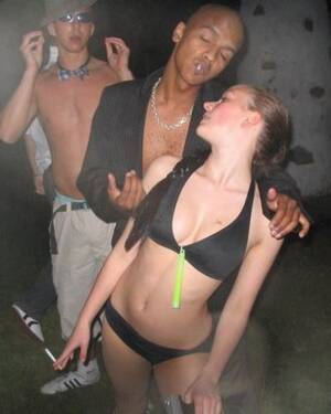 College Rave Party Porn - Smashed College Girls Drunk At A Crazy Rave Party Porn Pictures, XXX  Photos, Sex Images #3313665 - PICTOA