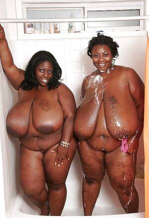 black mature swinging boobs - Mature black women sucking and fucking