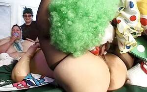 Midget Clown Porn - Midget clown Porn Videos | Faphouse