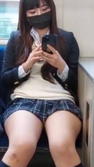 japanese street upskirt - Japan upskirt 993 - ThisVid.com