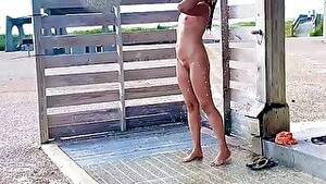 candid beach shower - Beach Shower HD Porn Search - Xvidzz.com
