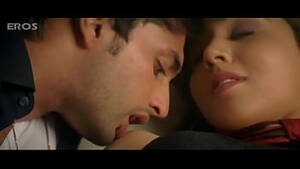 bollywood kissing scenes - Best Bollywood kiss - XNXX.COM