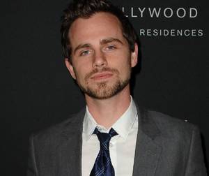 Girl Meets World Porn - 25 Questions for *Boy Meets World'*s Rider Strong