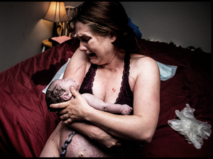 Black Sleeping - Empowered Birth Project Fights Childbirth Photos Being Censored on Instagram