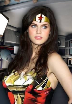 Alexandra Daddario Wonder Woman Porn - Alexandra Daddario