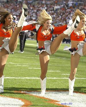 cheerleader pussy upskirt oops - Cheerleader pussy slips - Nudes photos