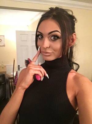 arizona shemale - Date a shemale in Arizona. Learn how to text shemales in Arizona and meet  them in person for dating and other adult fun.